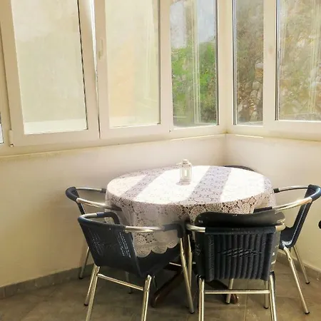 King Arthurs Apartment